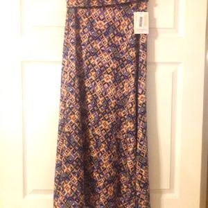 LuLaRoe Maxi Skirt Small